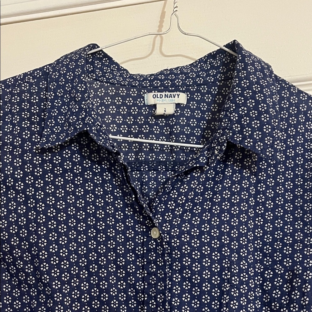 Old Navy  Blue Patterned Shirt